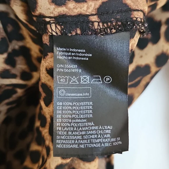 Leopard Print Button-Down Shirt - Picture 8 of 8